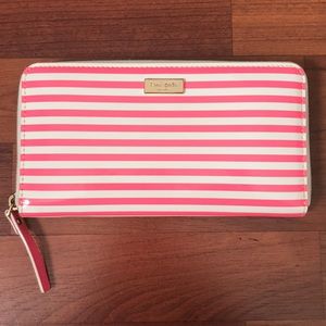 NWOT Kate Spade Wallet